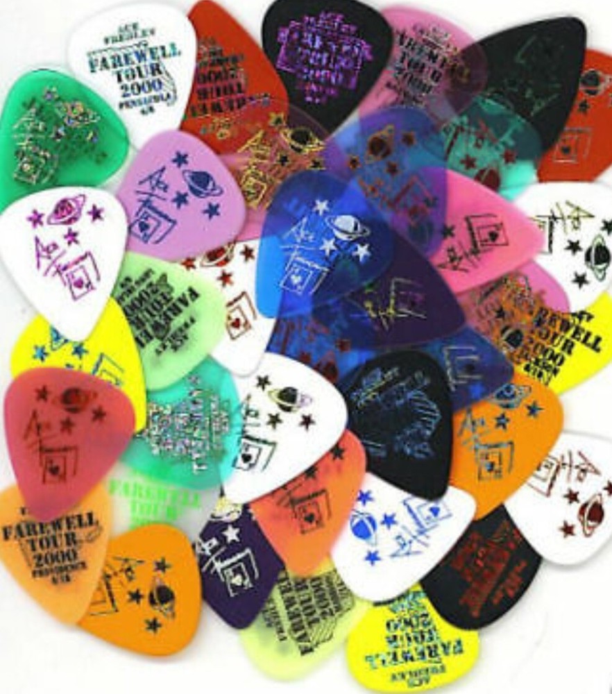 KISS Farewell Tour rarer Ace guitar pick & backstage pass - regular retail $28+