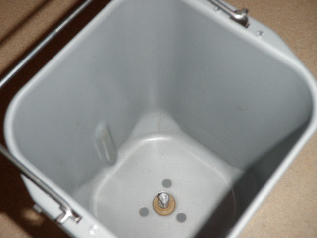 Hitachi Bread Machine Pan For Model HB-E303 ( #1 )