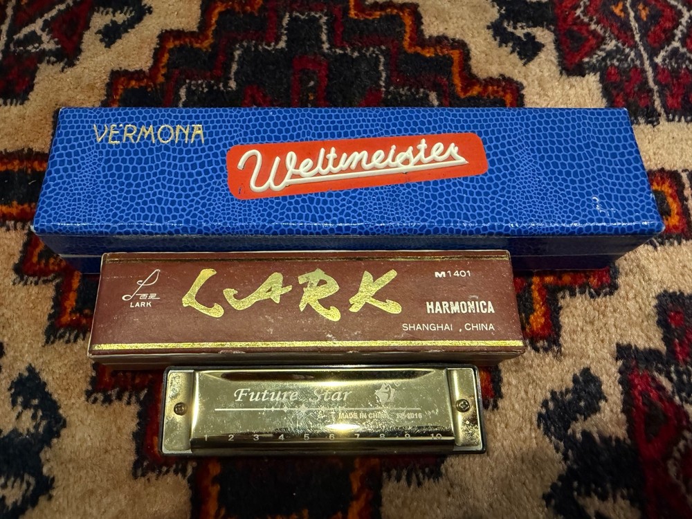 Vermona Weltmeister Harmonica + LARK Harmonica