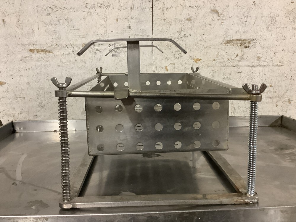 Giles 39065 Dunk Basket Chicken Breader