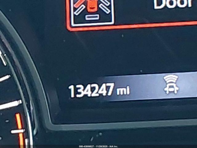 PATHFINDR 2019 Glove Box 4971300