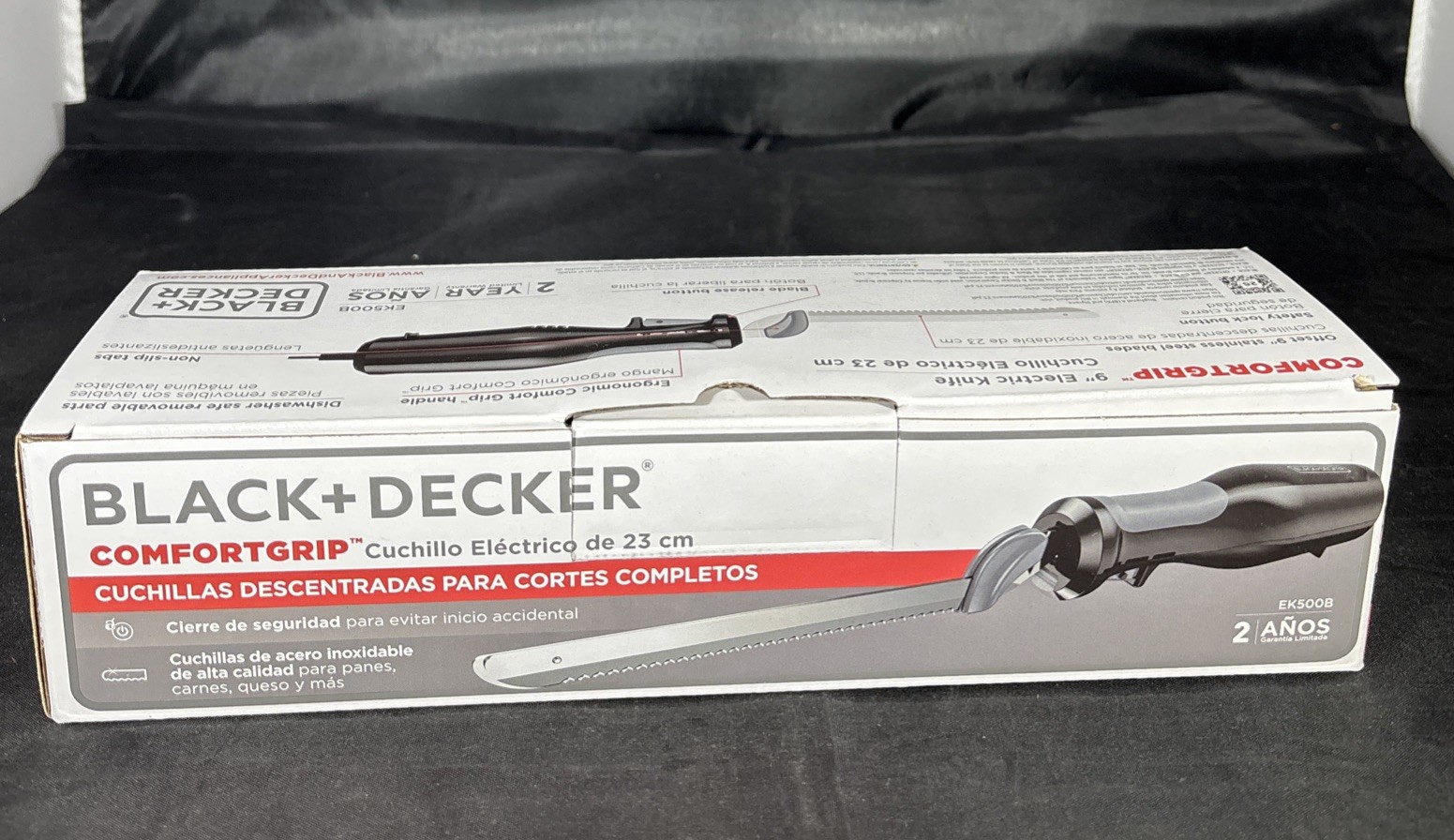 BLACK+DECKER Comfort Grip 9” Electric Knife Dishwasher Safe Removable Blades