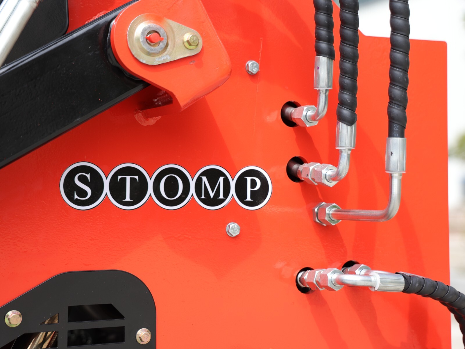 Honda 22.1 HP Tracked Skid-Steer Loader for Gardens Farming