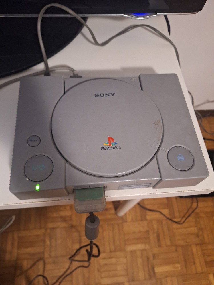 PLAYSTATION 1 PS1 SCPH-7002 PAL ORIGINAL CONSOLE COMPLETE MEMORY CAR CONTROLLER