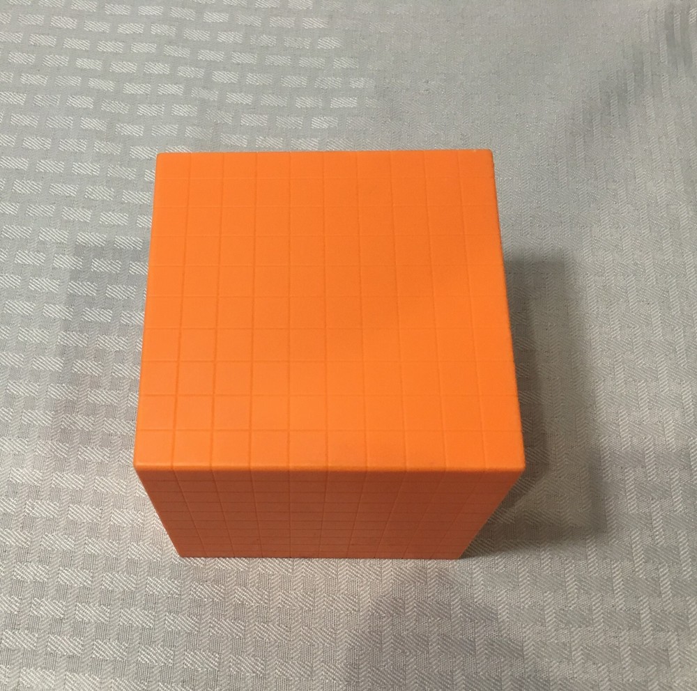 MATH MANIPULATIVES / BASE 10 COUNTING BLOCKS / 1 CUBE - 7 FLATS / ORANGE PLASTIC
