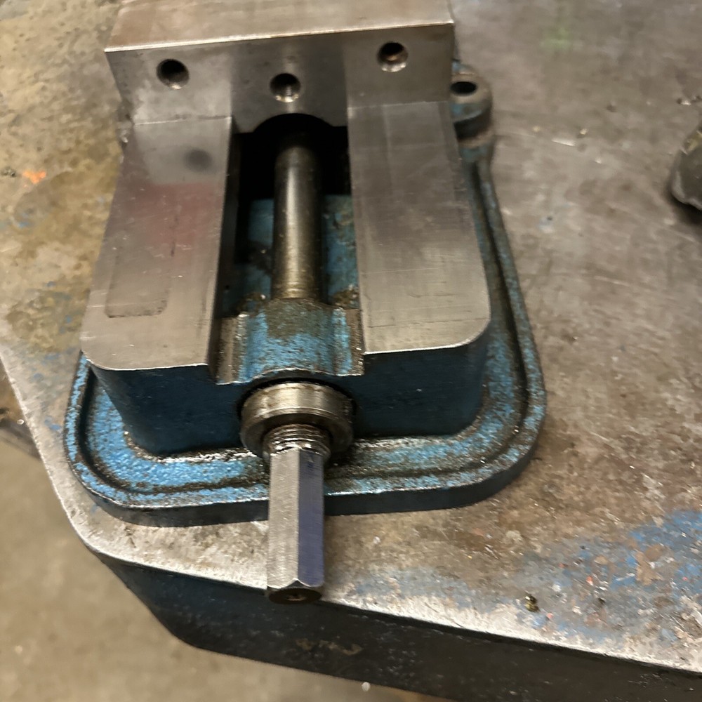 Kurt 6” Precision Machine Vise Model D60 (dd13c