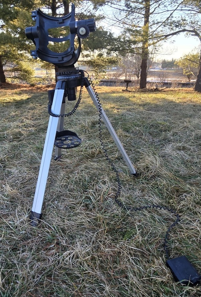 Meade DS-70 Electronic Digital Telescope mount Stand Only UNTESTED