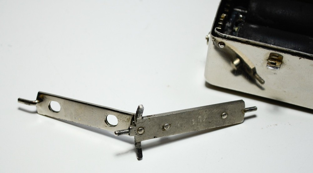 BROKEN Rollfix Mond Extra German Mechanical Razor Blade Sharpener Machine Vtg