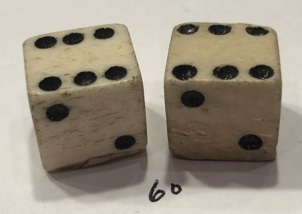 vintage Pair Bone (Bovine) Dice 1/2”