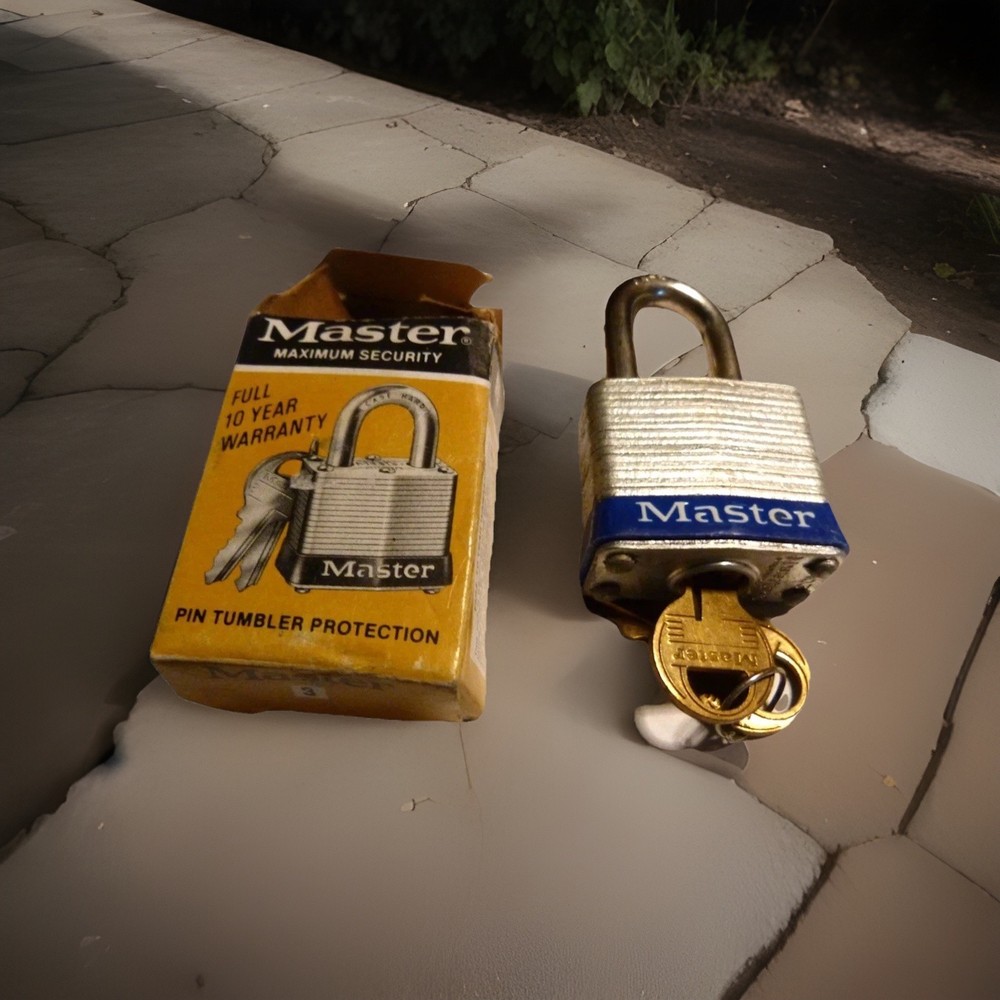 MASTER NO 3 Padlock  NEW in box