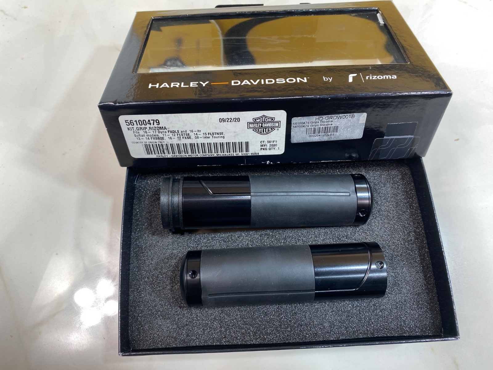 OEM Harley Davidson By Rizoma Hand Grips