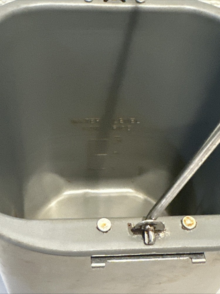 HitachiHB-C103 Bread Machine Pan & Paddle