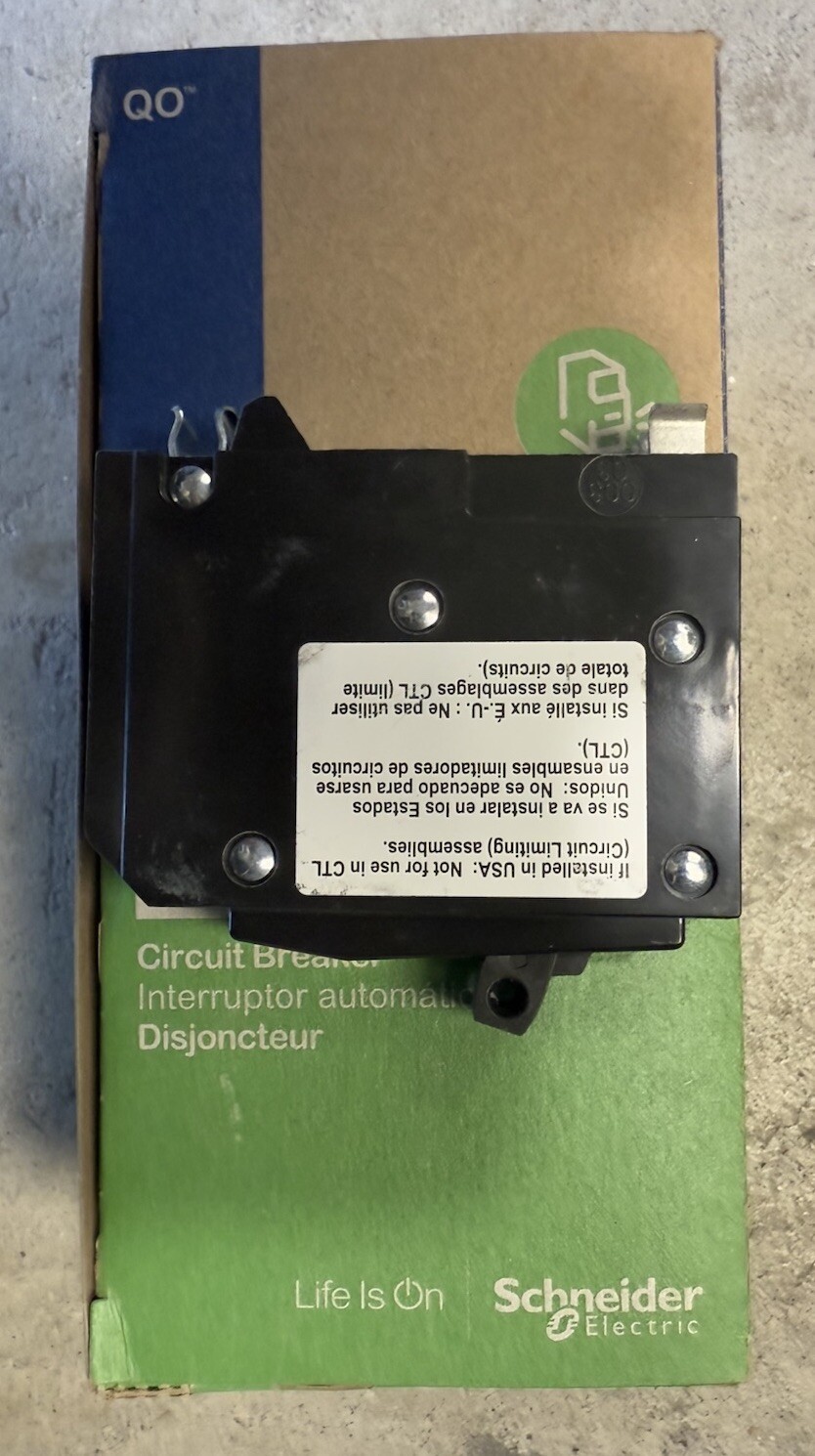 10 PCS Square D QO2020 Breakers