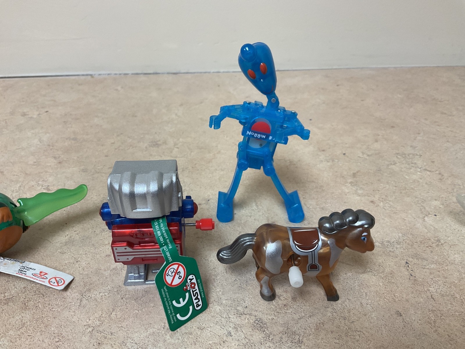 Z Wind Ups Max, horse, robot, alligator, frog crab Windup Toys lot of 6