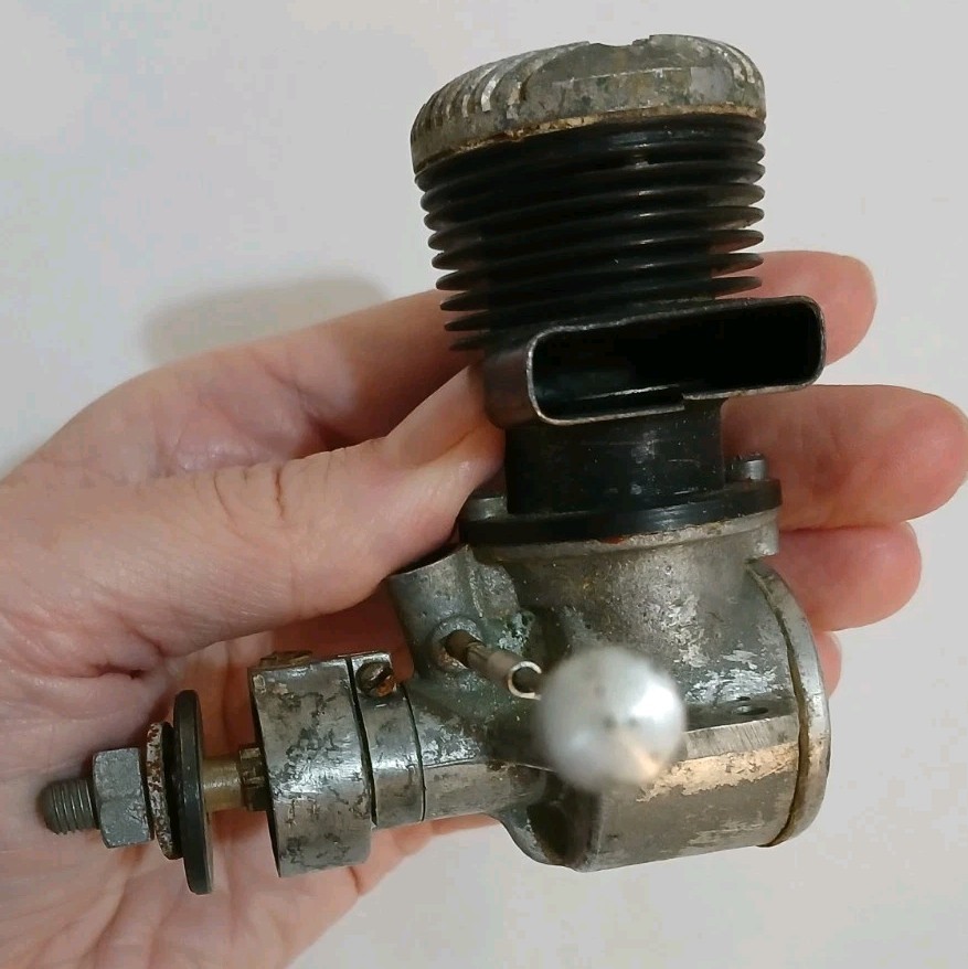 Vintage Madewell 49 Model Airplane Engine