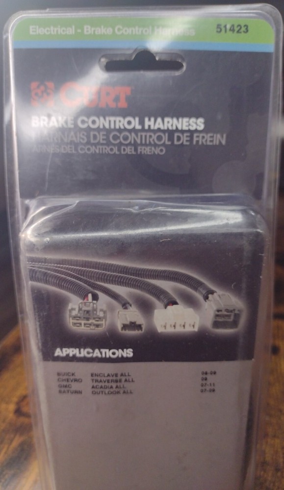 CURT 51423 Brake Controller Harness for Select Enclave, Acadia, Traverse (Pkgd)