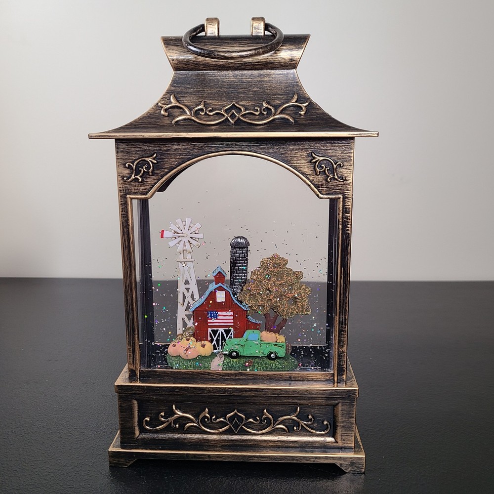 Cracker Barrel Exclusive Illuminated Lighted Barn Glitter Globe NEW Open Box