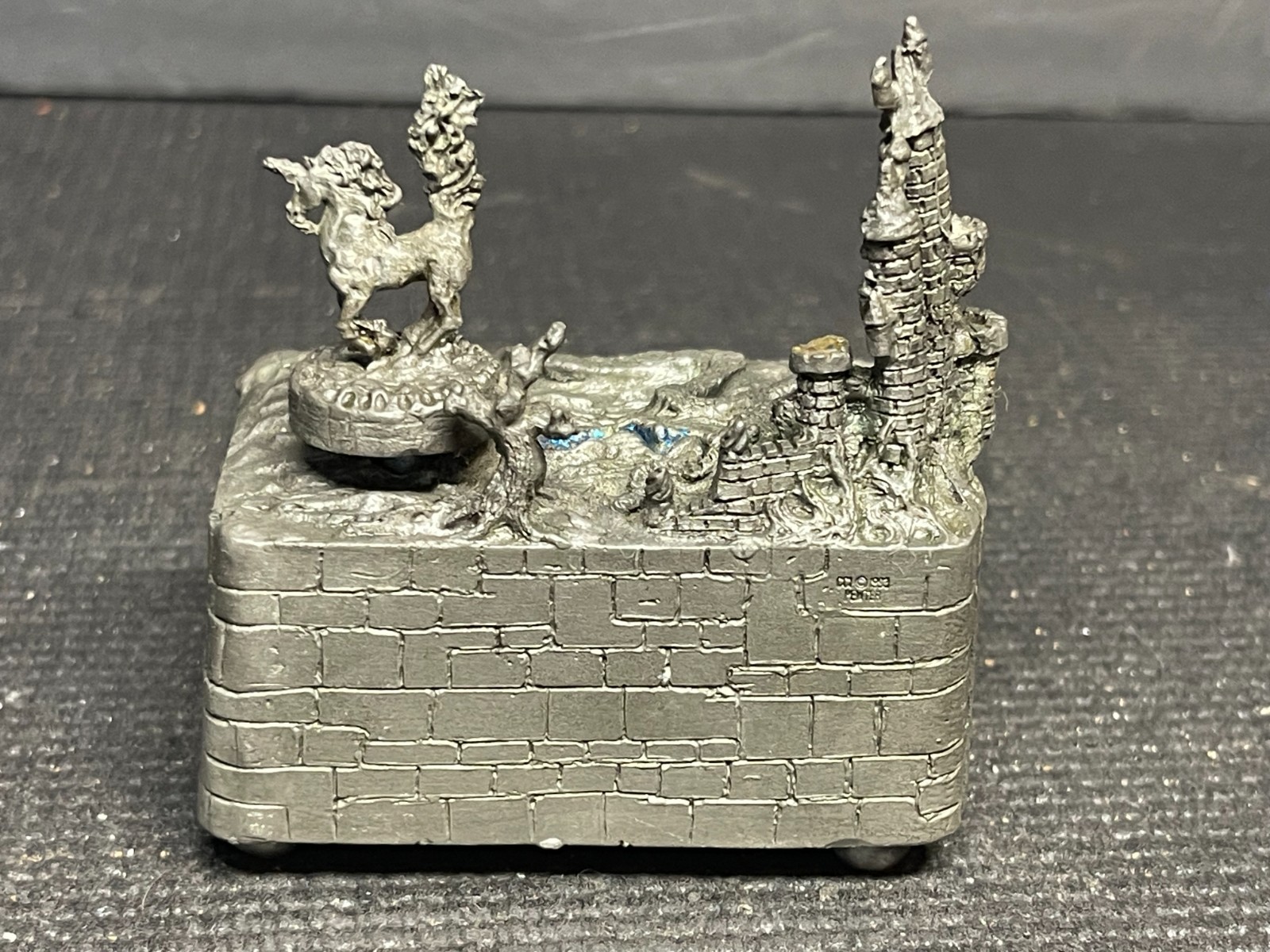 Vintage 1993 CCI Pewter Fantasy Castle & Unicorn Music Box Comstock Creations