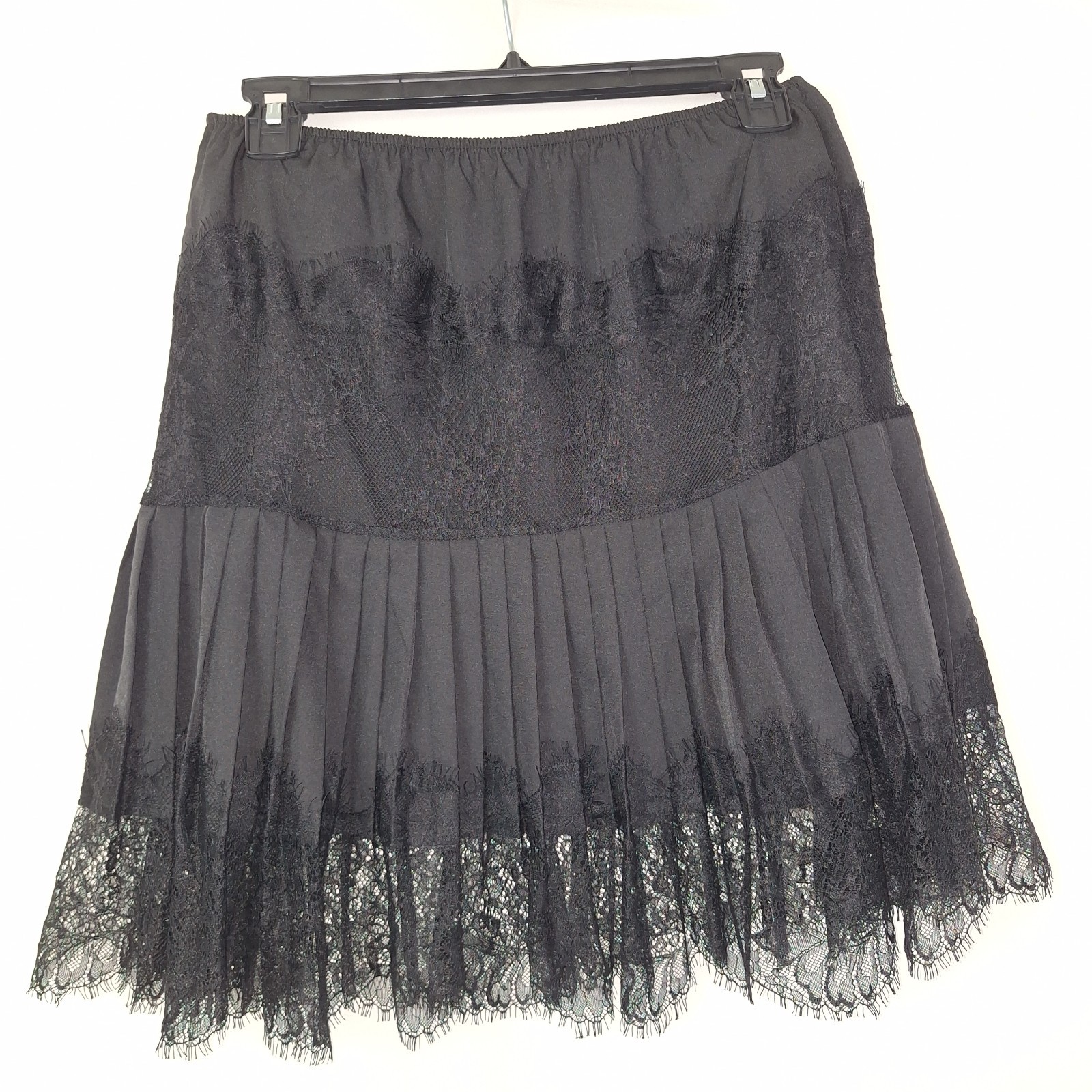 Black Y2K-style Lace Mini Skirt Pleated Ruffle Trim M Coquette Fairy Grunge Punk