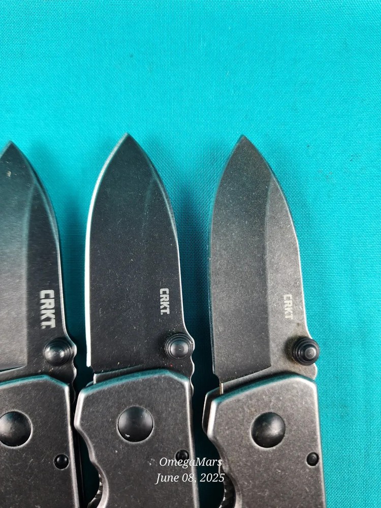 CRKT Squid Frame LockOne at random Great conditions