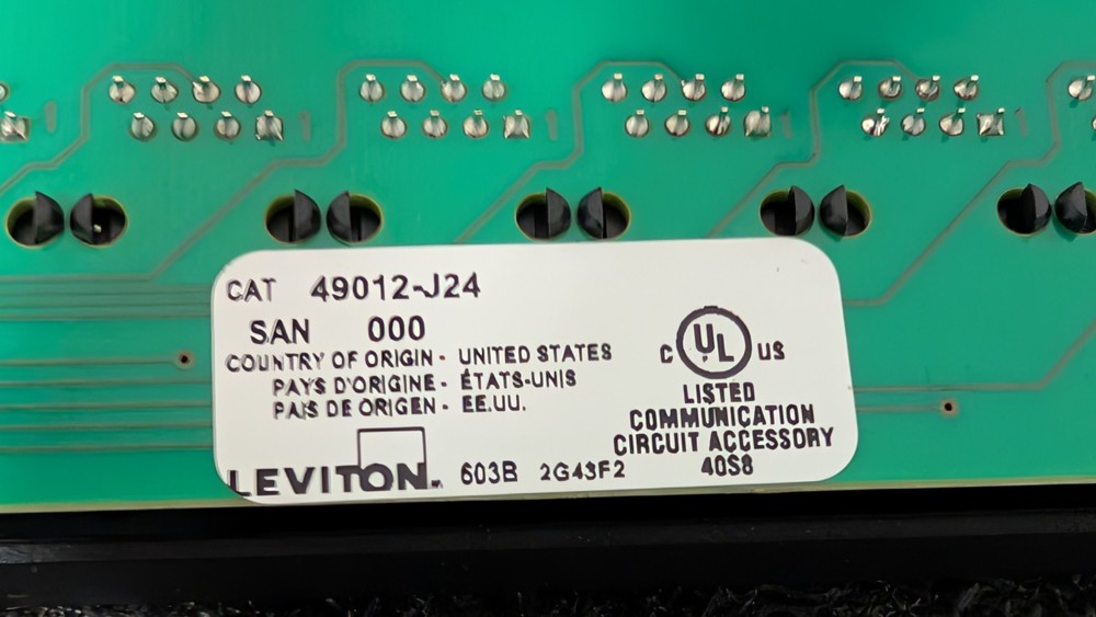 Leviton voice grade patch panel 24 port 49012-J24