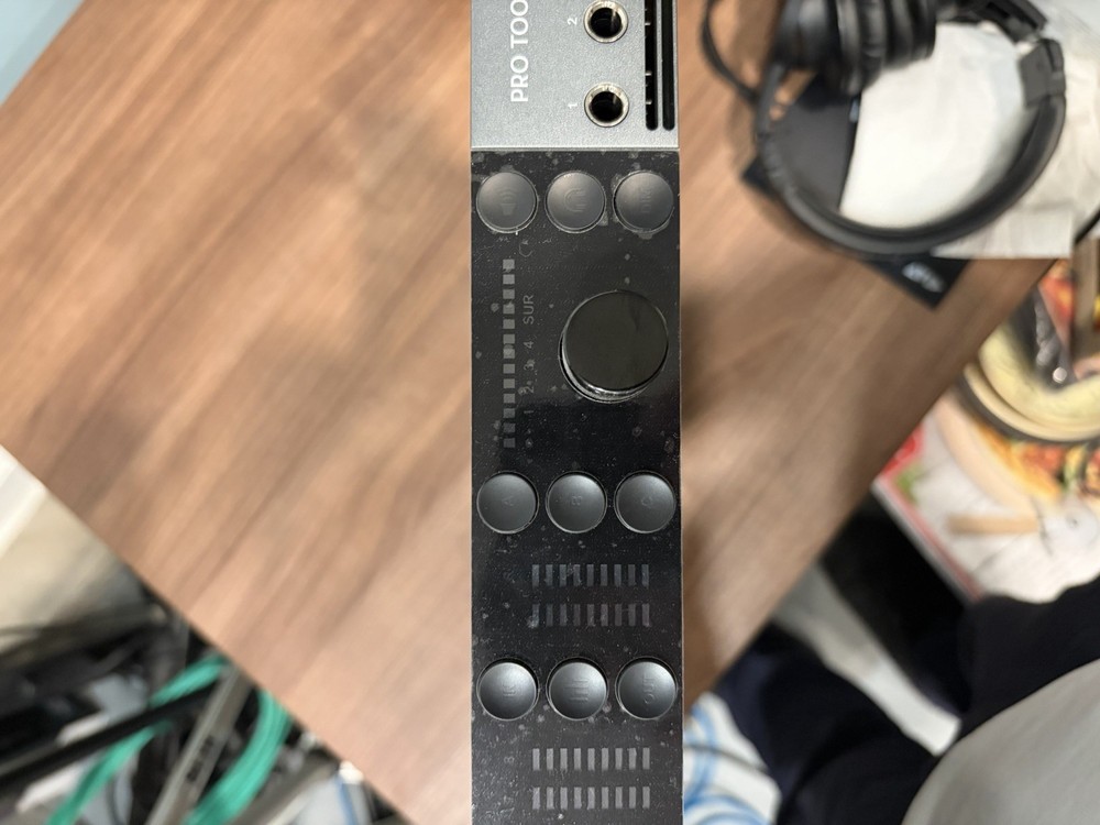 Avid Pro Tools Carbon AVB Audio Interface – Hardware Only, No Pro Tools
