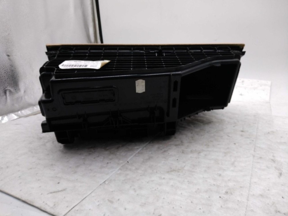 528I 2014 Glove Box 632067
