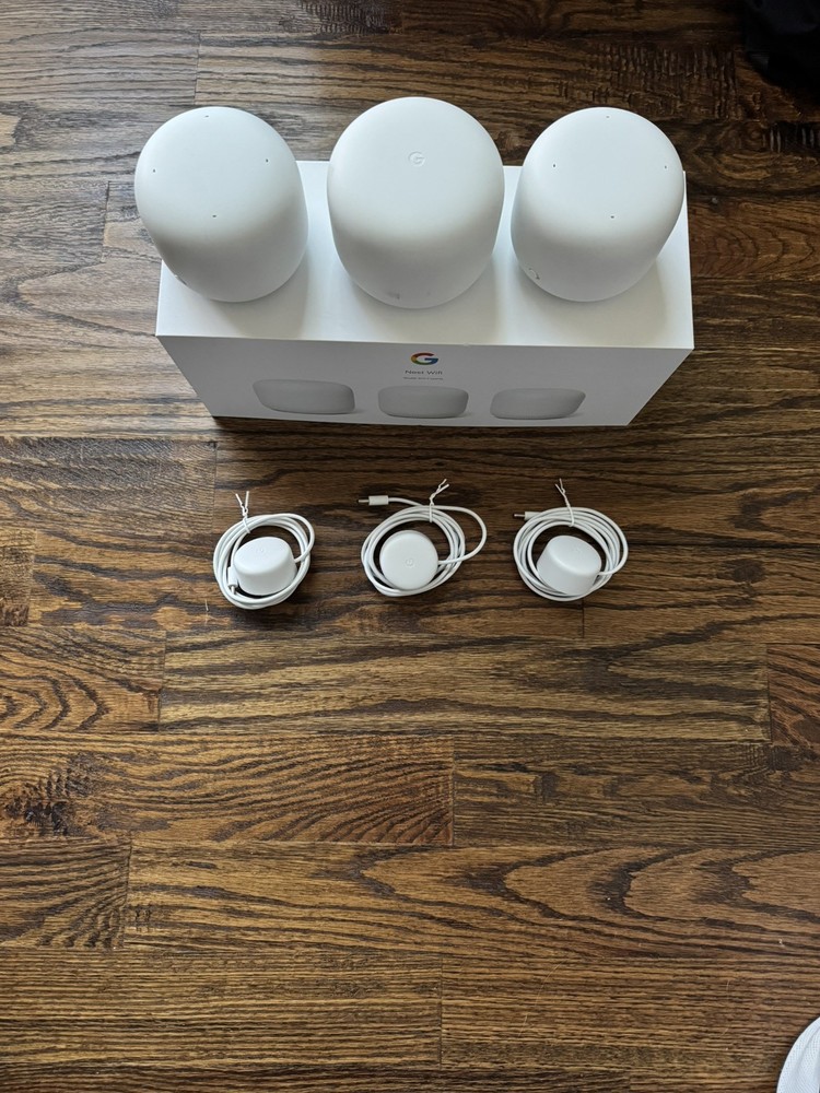 Google Nest Wifi Router and 2 Points with Google Assistant