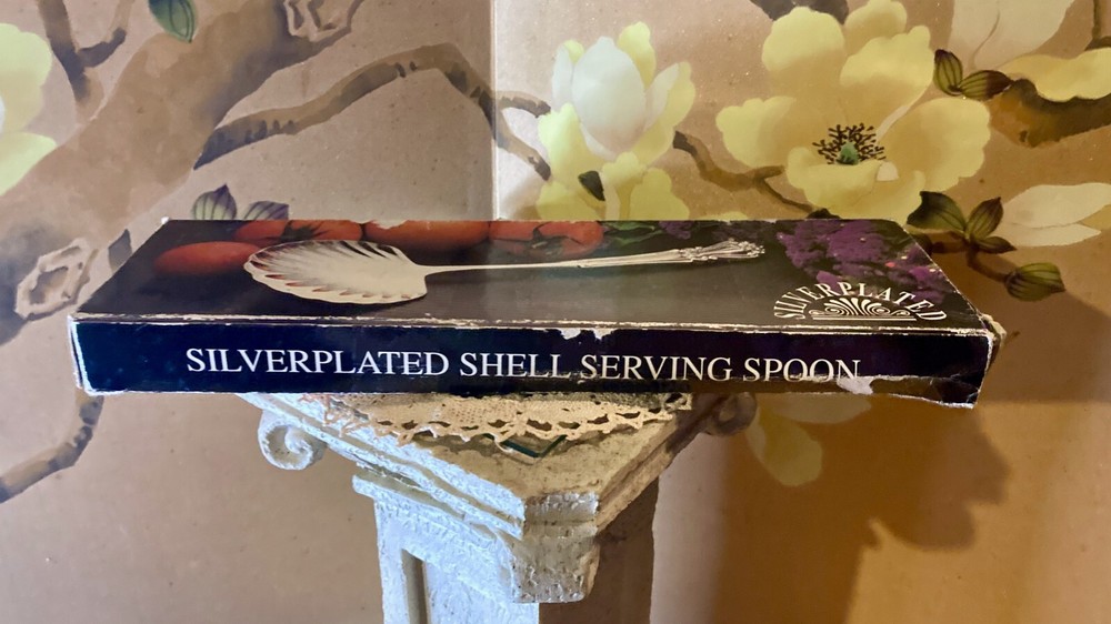 Silver Plated Scallop Shell Serving Spoon Ocean Cottage Core Kitchenalia