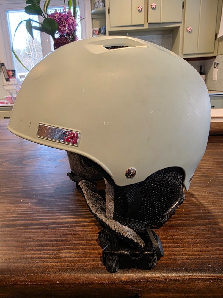K2 Ski/board helmet size medium