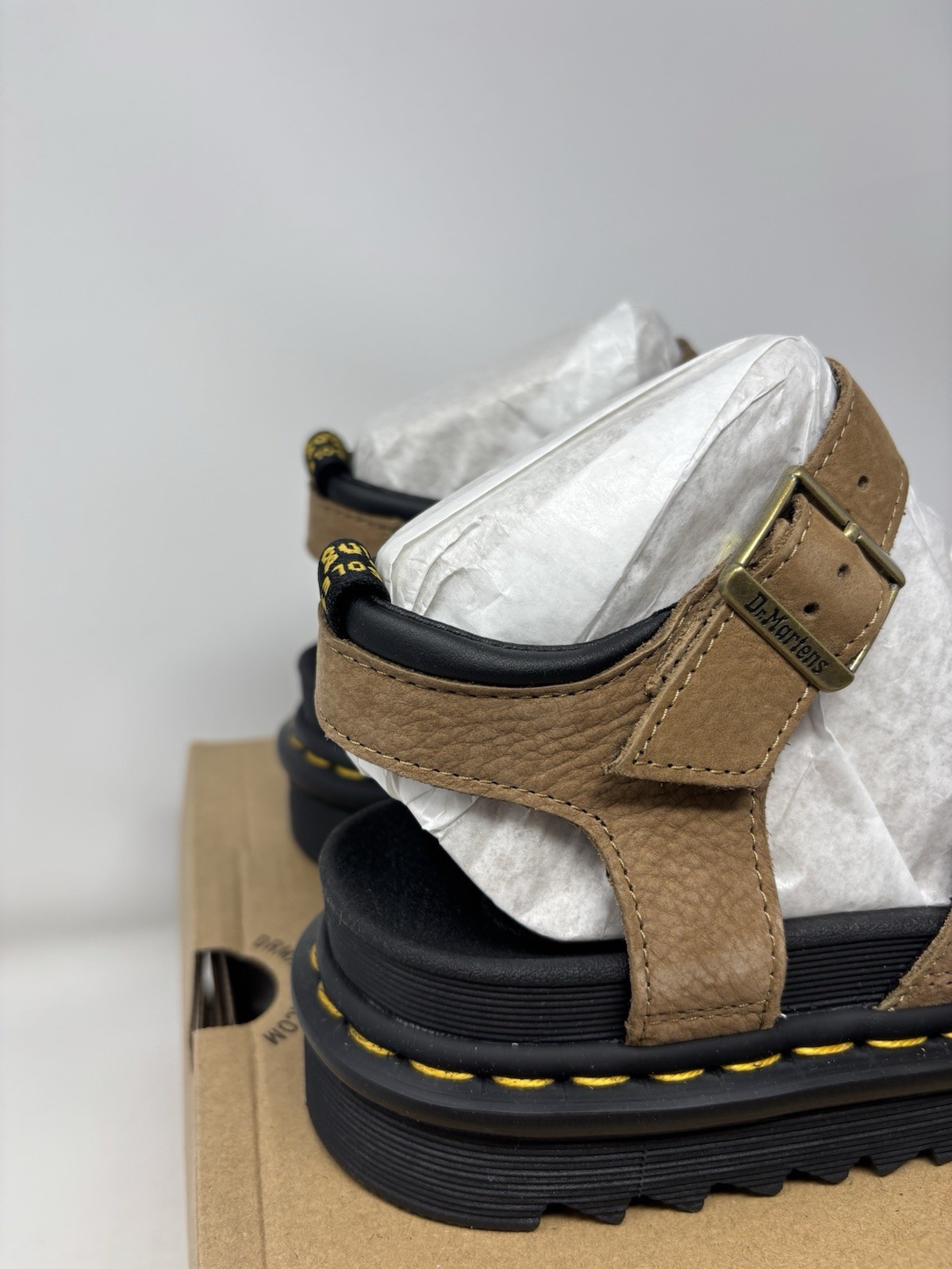 Dr Martens Blaire Savannah Tan Sandal Tumbled Nubuck 31735439 Womens Size 8