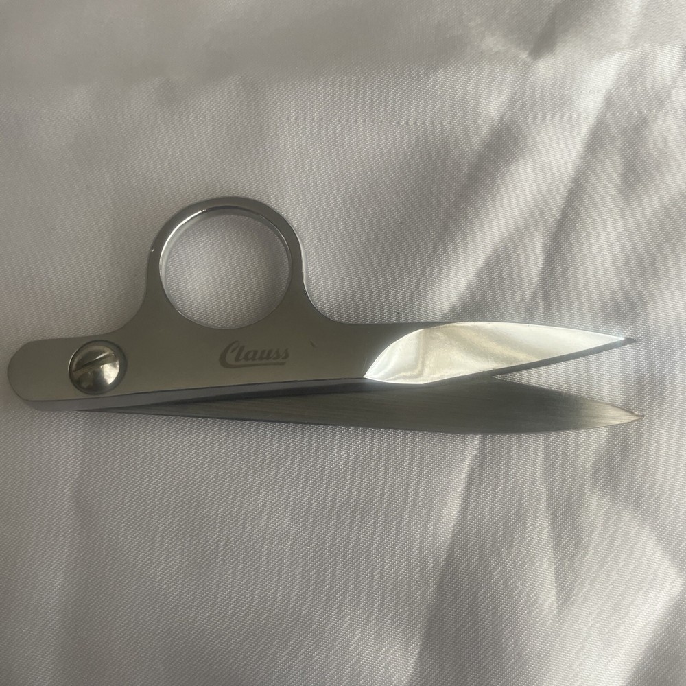 Clauss 4.5” Thread Nippers