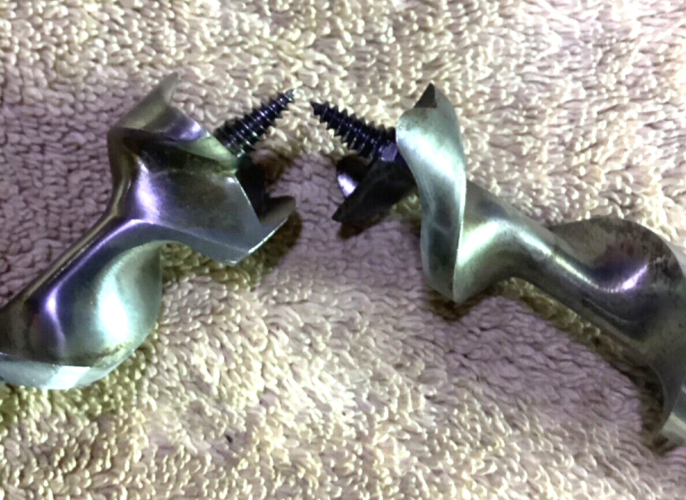 Two 18/16" Irwin auger bits new