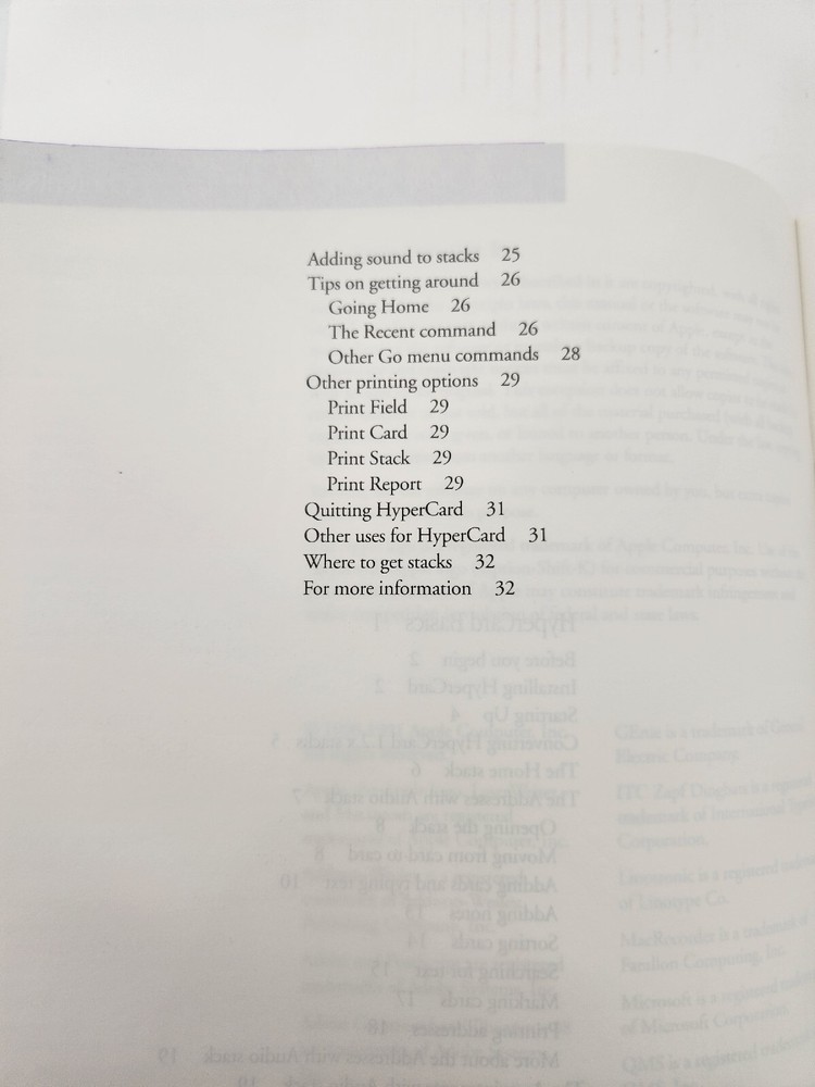 1990 Apple Macintosh Mac HyperCard Basics Software and Manual 030-3498-B