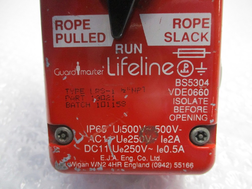 GUARD MASTER LRS-1-13021 SWITCH (AS PICTURED) NSNP