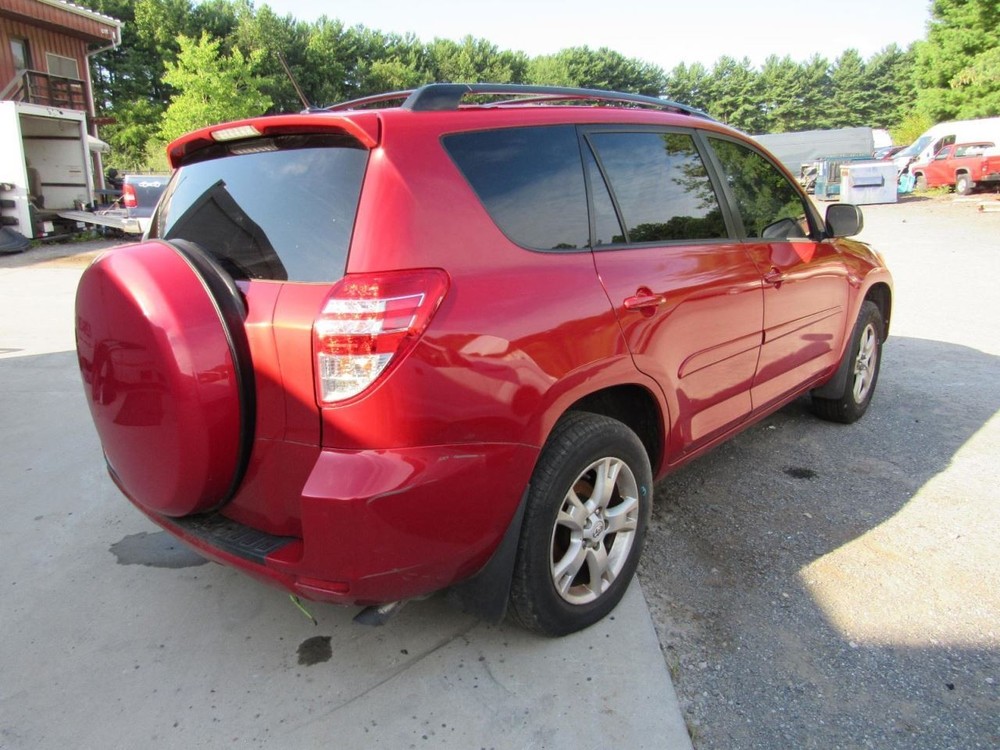 RAV 4 2011 Glove Box 1065521