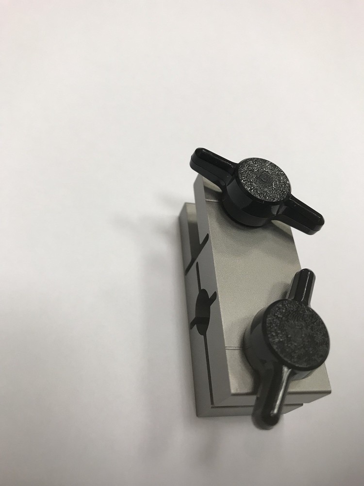 Drop indicator holder for 3/8" Diameter stem onto AGD lug back mount type stand.