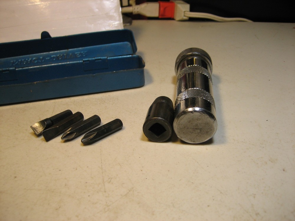 Wilmar Impact Driver No.2500 3/8"Dr With 4-Hex Bits