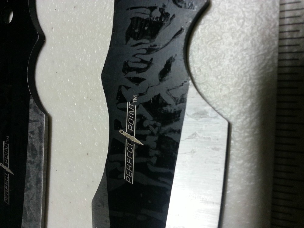 Perfect Point "Kintapo" 2 Pc. Throwing Knife Set