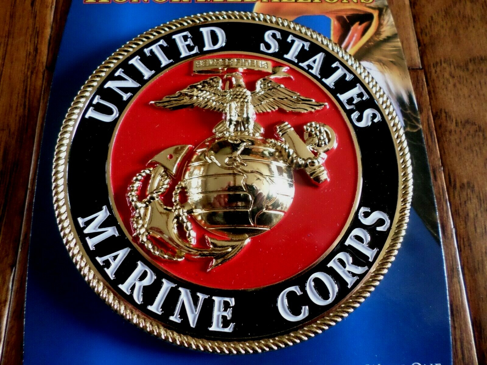 U.S MARINE CORPS EGA USMC METAL MEDALLION ENAMEL SHADOW BOX EMBLEM PLAQUE