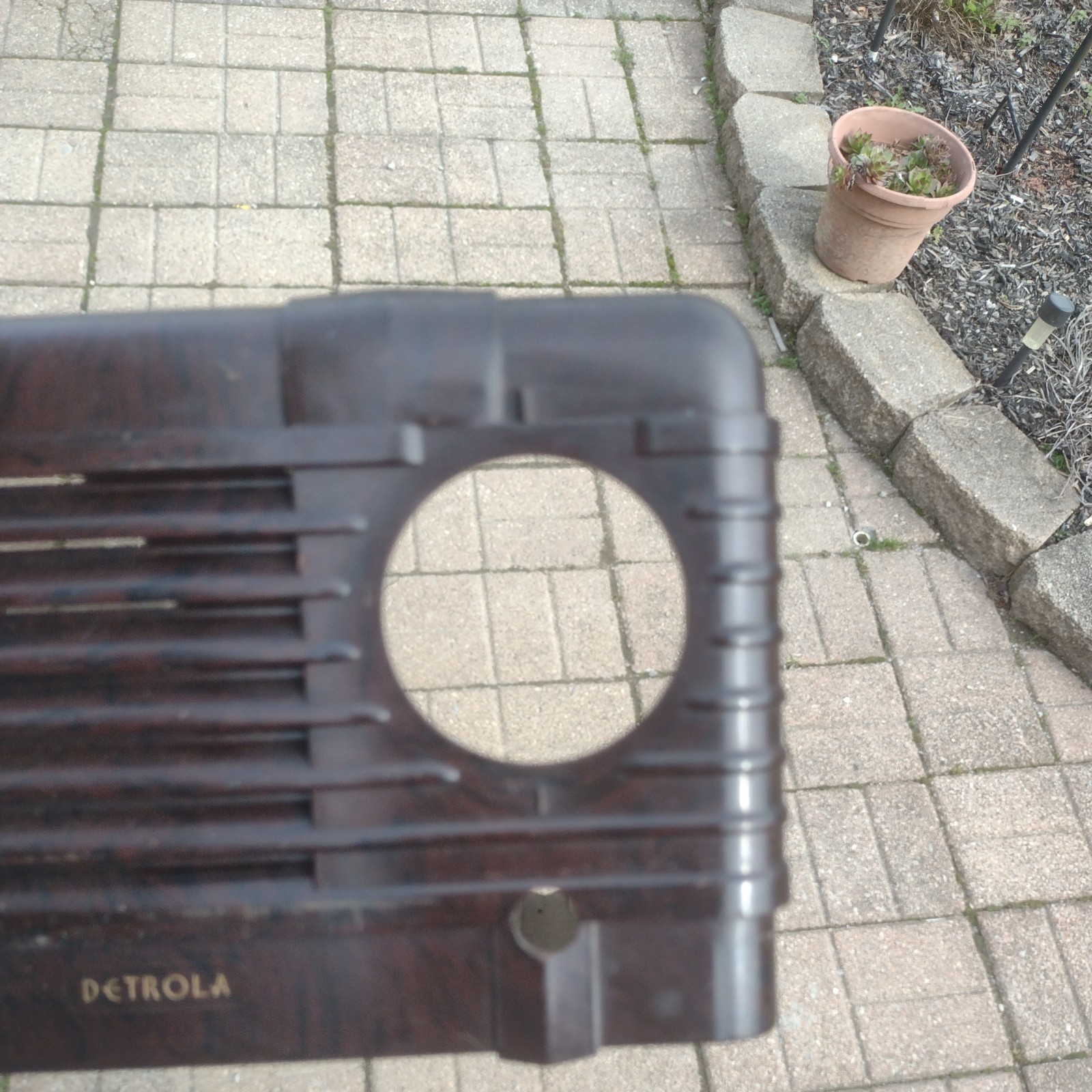 Antique 1930s Detrola Pee Wee Tube Radio Case.