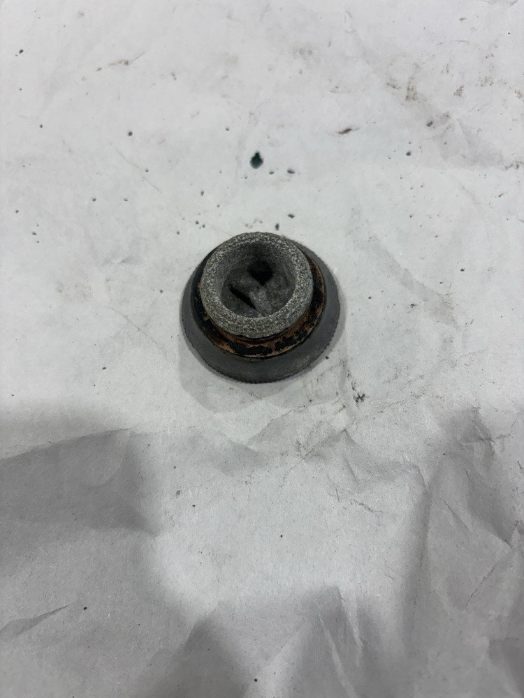 Maytag 72 Twin Cylinder Engine Fuel Cap