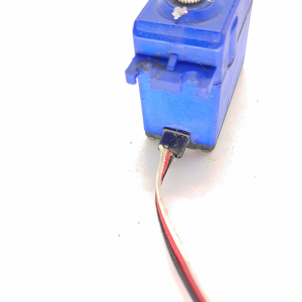 2x Traxxas 2075 Waterproof Servos Used