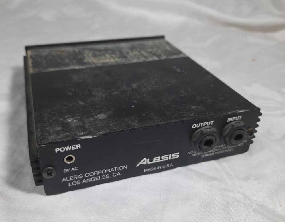 Alesis Micro Eq - Parametric Equalizer + Power Supply Included)/ #1