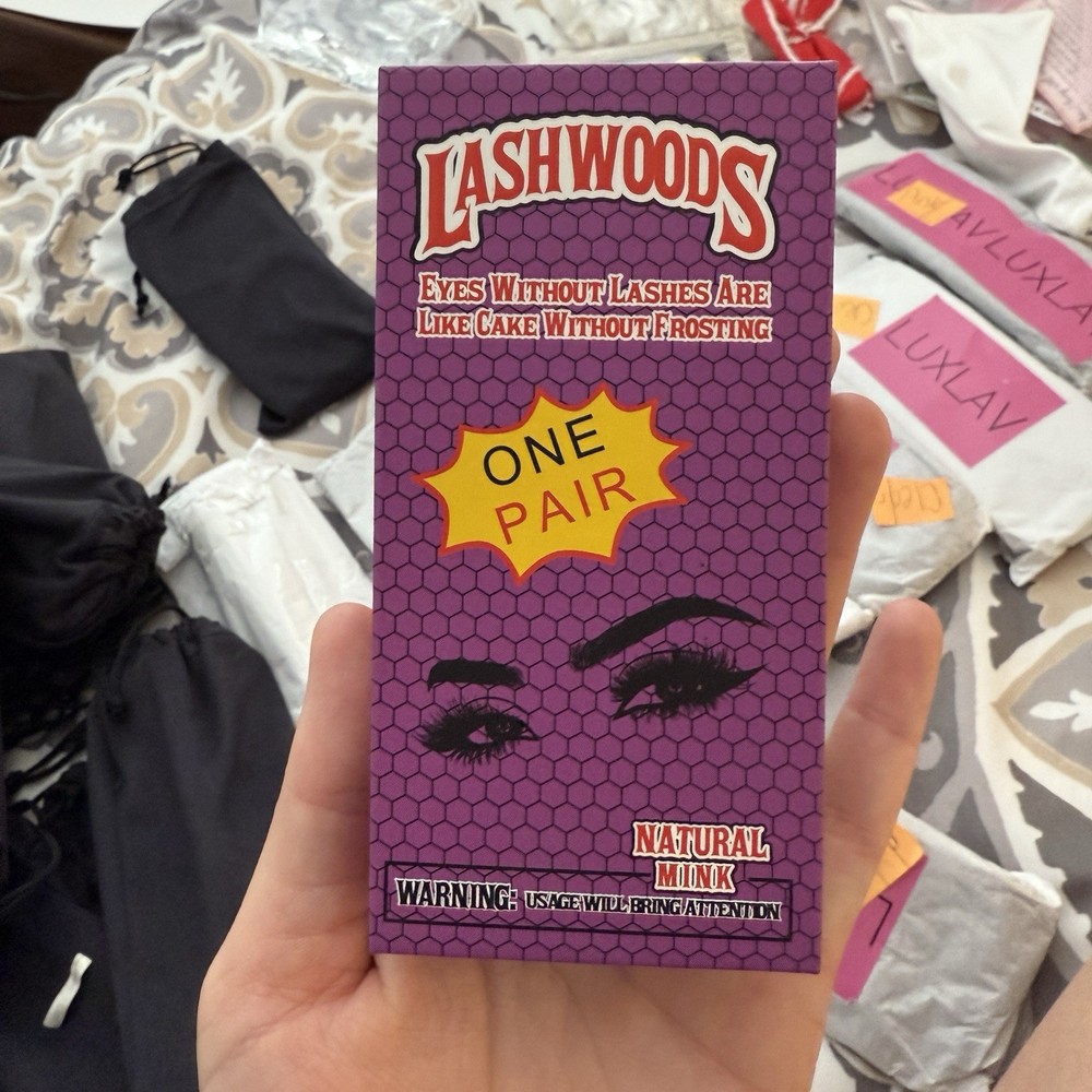 Lashwoods Eyelash Strips False Lashes Natural Look