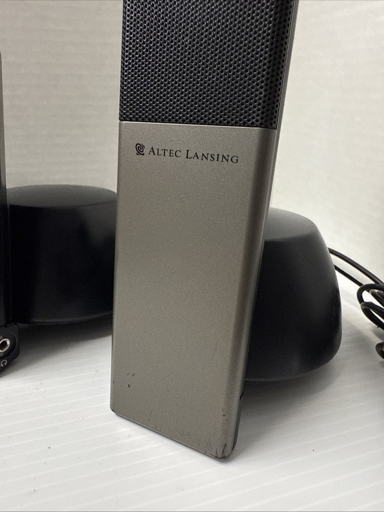 Altec Lansing VS4121 Gamer Computer Speakers (No Subwoofer) Untested