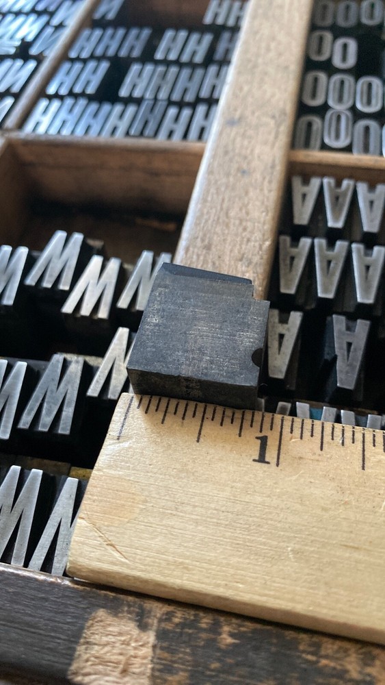 Vintage Printing Press Letter, W