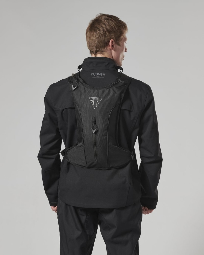 Triumph Motorcycles MLUA24003 - 2L Hydro Backpack Hydration Pack Black