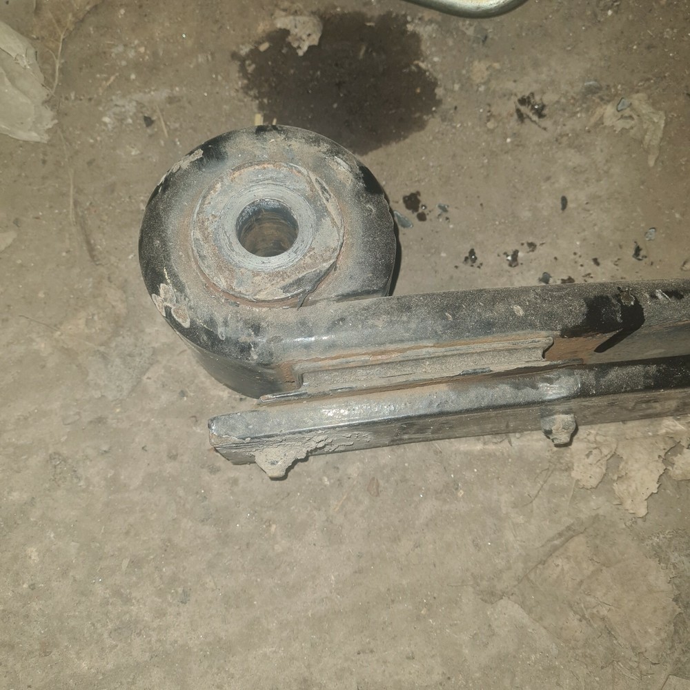 Volvo Fh4 front springs, 2 available