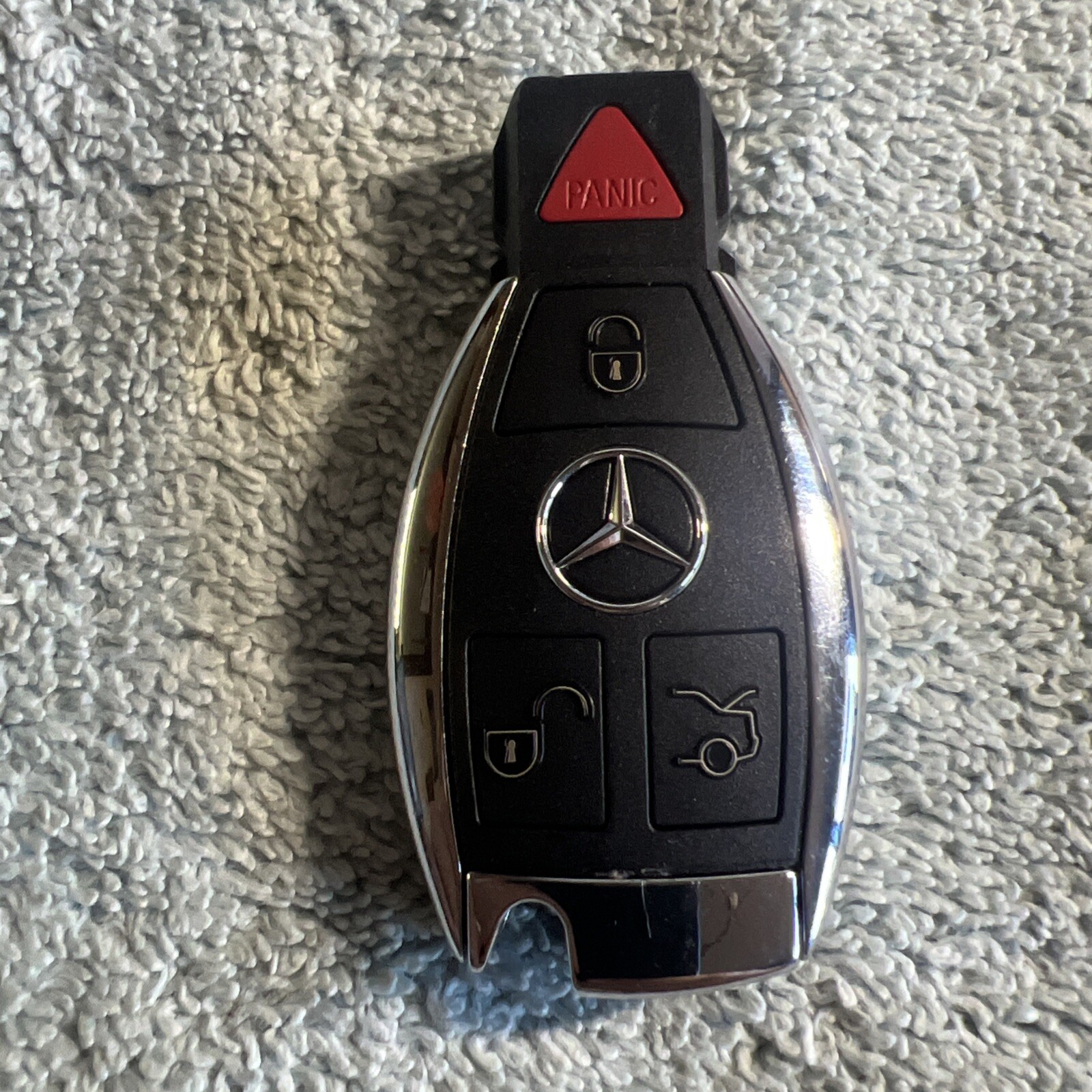 MERCEDES BENZ OEM GENUINE 4 BUTTON REMOTE SMART KEY FOB GLK GL C CL E S SL 888